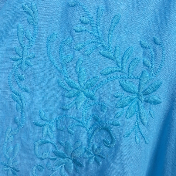 Long sleeve linen blouse - Picture 6 of 7